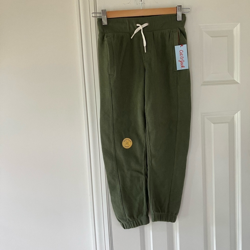 🐱 NWT Cat & Jack Girls' French Terry Jogger Pants - Army Green Size Small 6/7